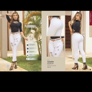 Superstretch Jeans with a belt size 5